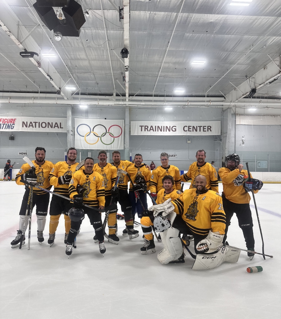 Official Brew Crew Roster Squad Photo on Ellenton Ice